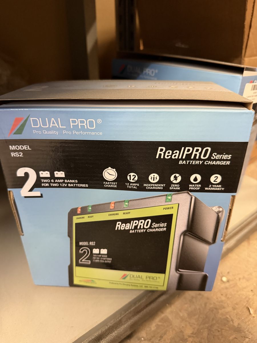 DUAL PRO BATTERY CHARGER