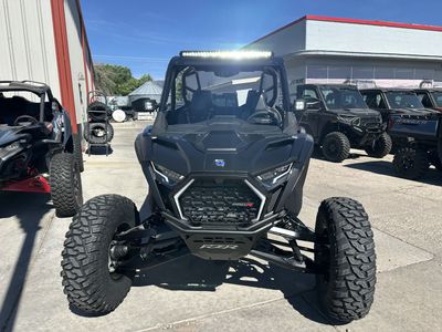 Polars RZR Pro R 4 Ultimate Desert Edition