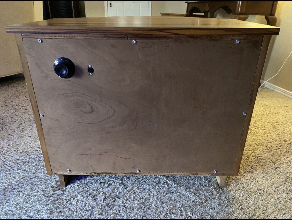 Main image 4