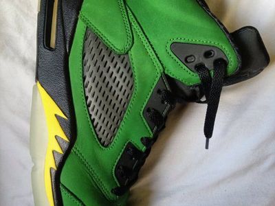 Air Jordan 5 "Oregon" Men's Athletic Sneakers - Used size 13