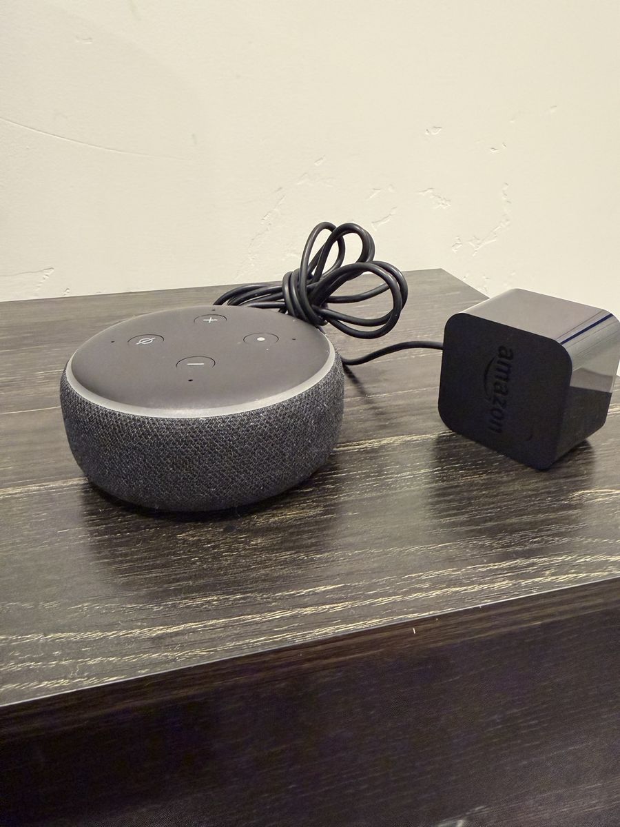 Amazon echo smart speaker bundle  (1st Gen Echo + 3rd Gen Dot)