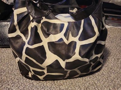 Payless Shoesource Black & White Giraffe Print Tote Bag - Man-Made Material