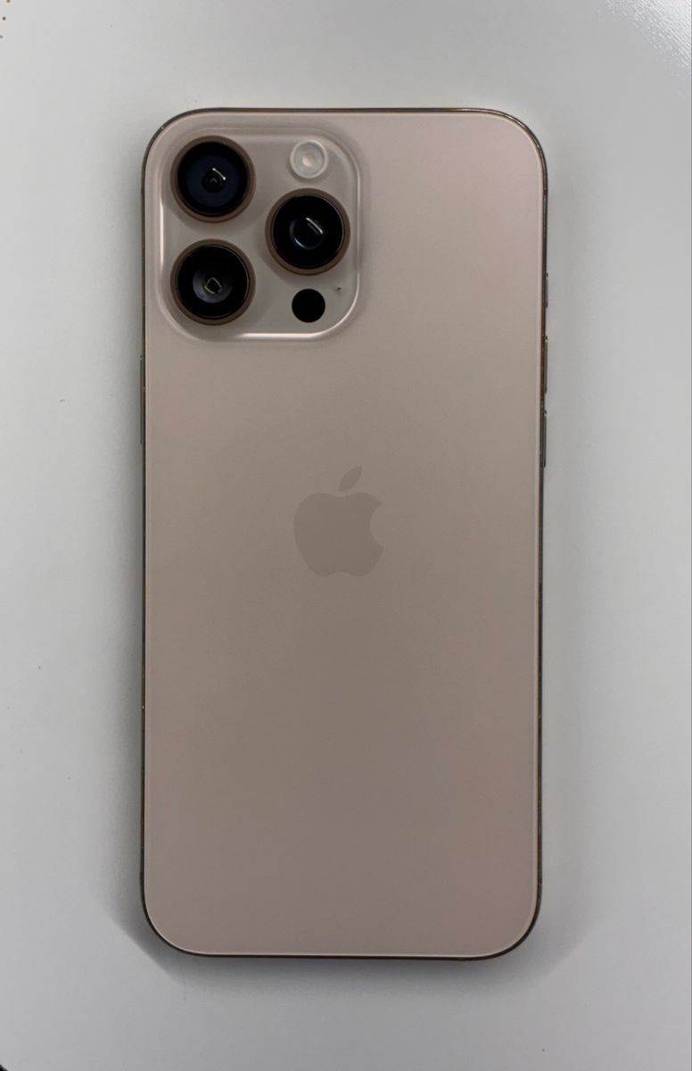 256 Gb iPhone 16 Pro Max Mint Condition
