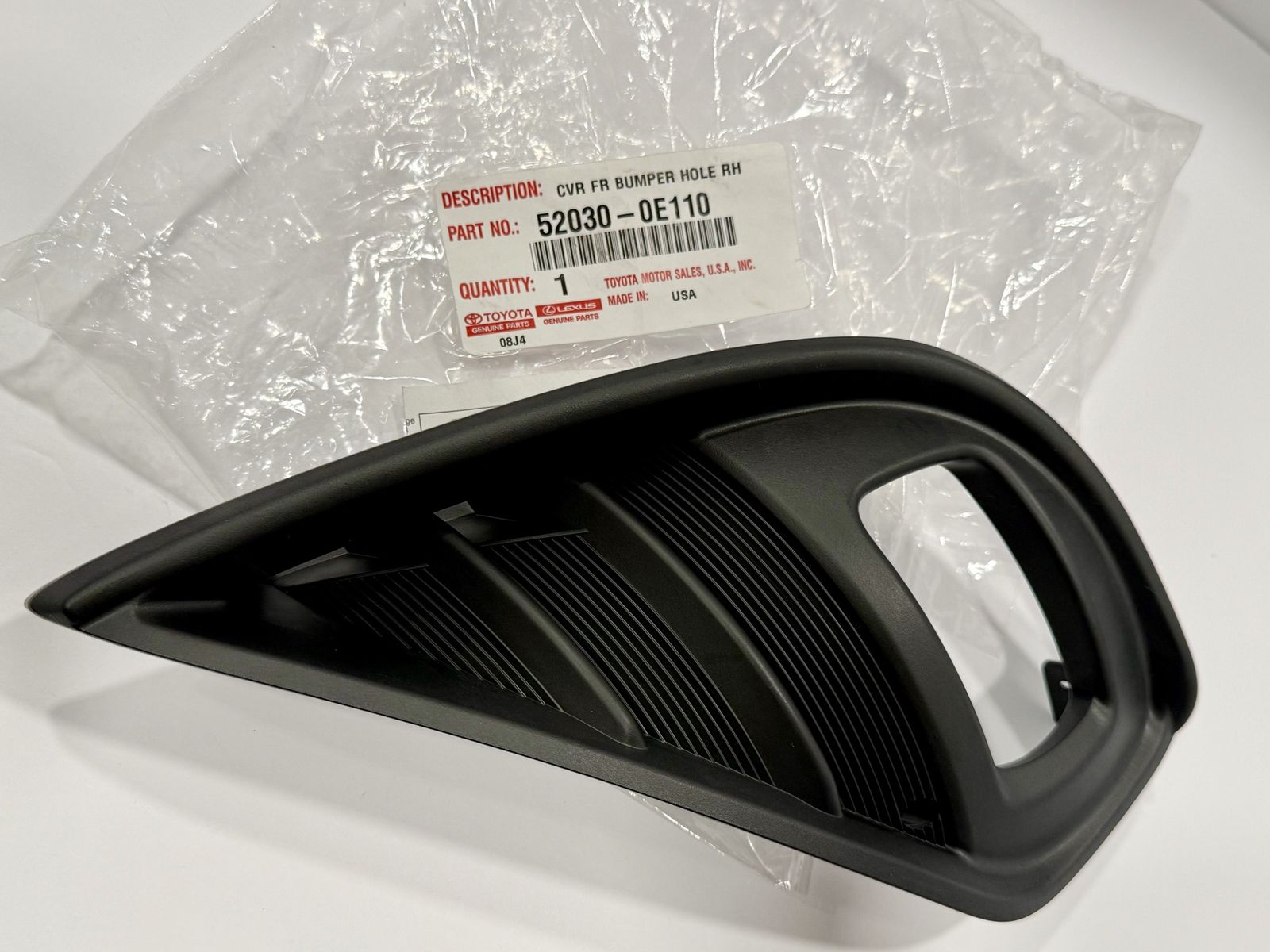 2020 - 2025 Toyota Highlander Passenger Side Fog Light Cover OEM