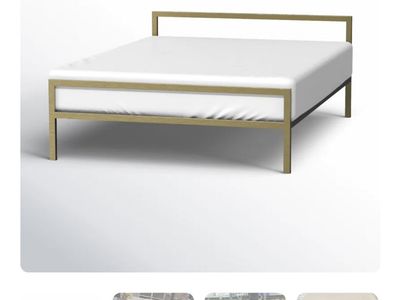 ZINUS Aston Queen Metal Platform Bed Frame - Gold