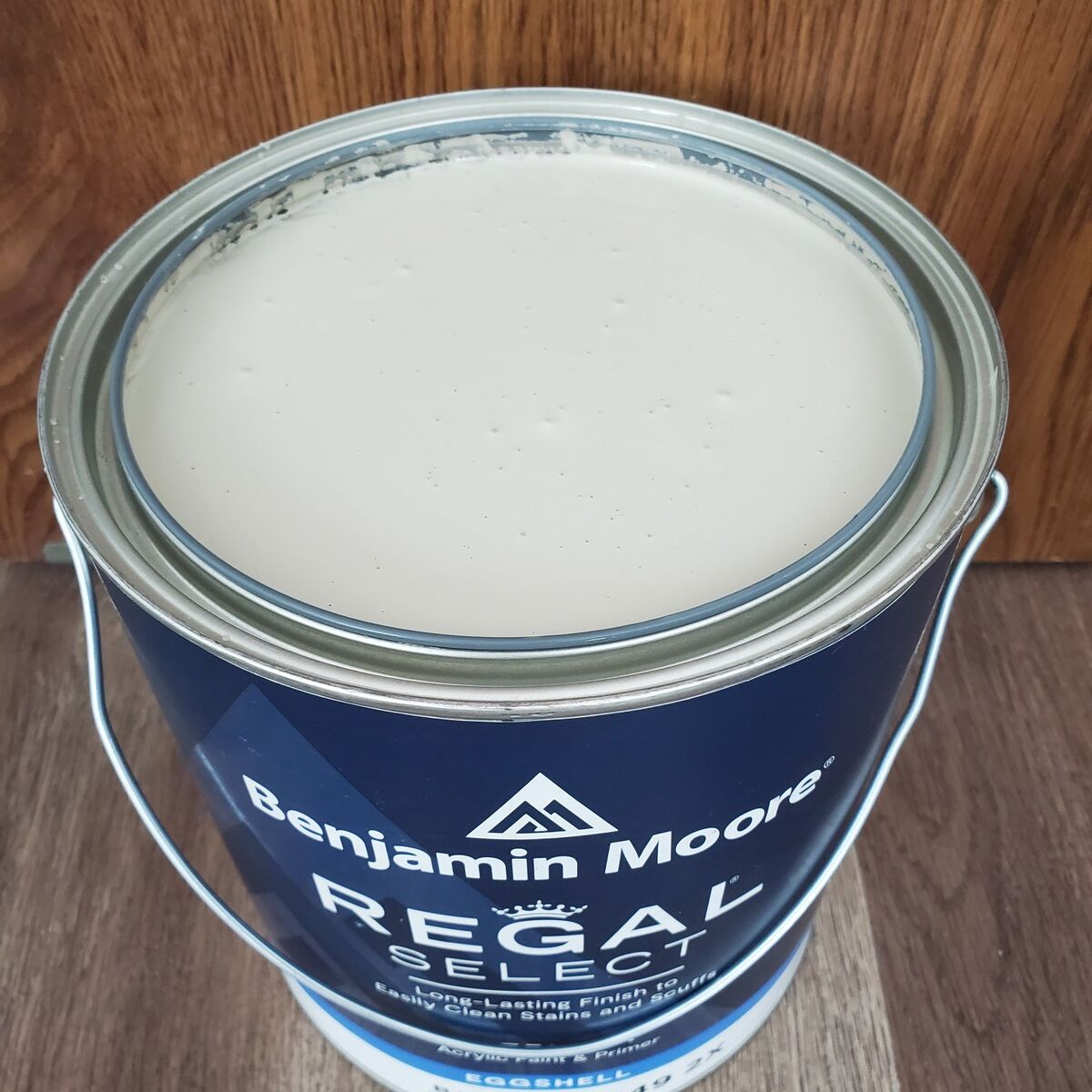 1 Gallon Beige Interior Eggshell Wall Paint BM