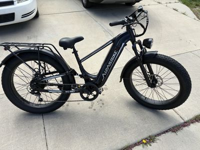 AIPAS M2 Pro 1800w E-bike Like New