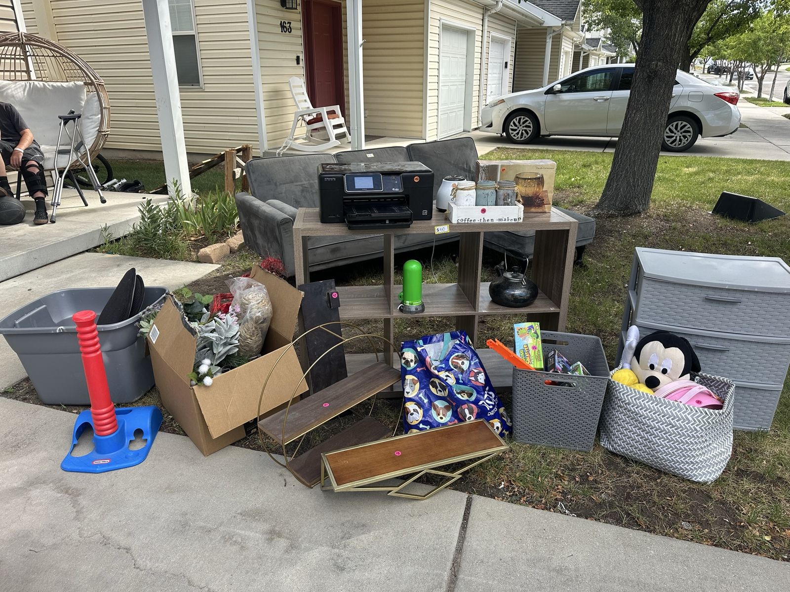 Main image 3