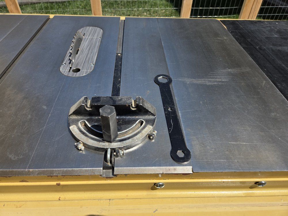 Main image 6