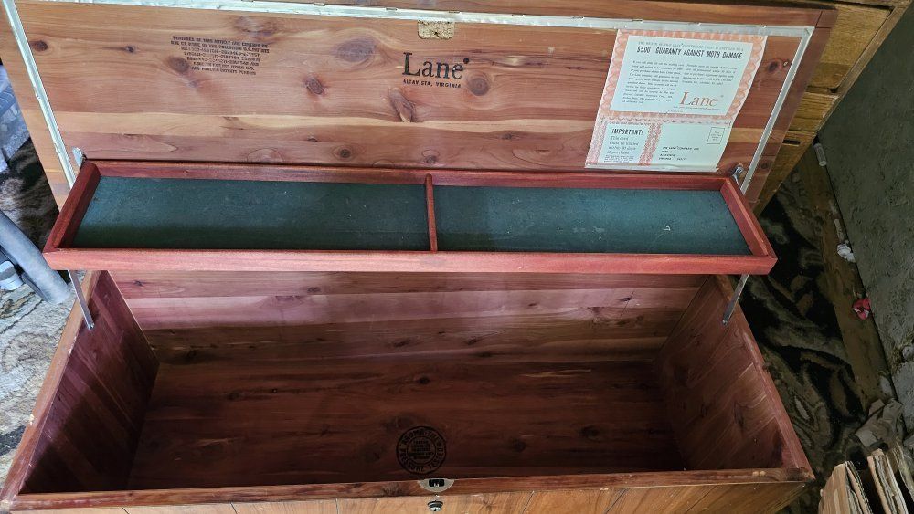 Vintage Lane Cedar Chest with Interior Tray and Bottom Storage Drawer