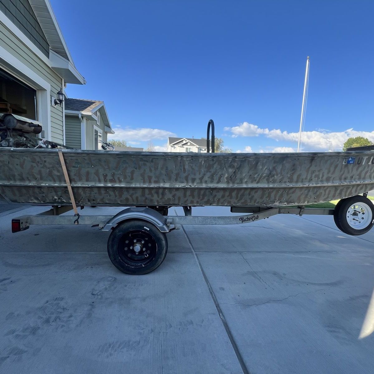 Duck/fishing boat 