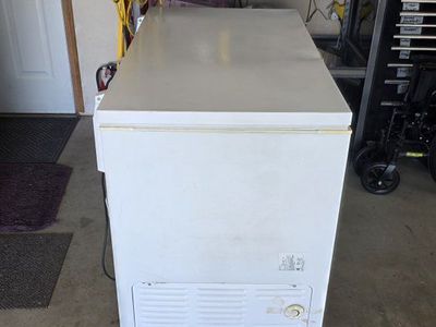 Chest freezer