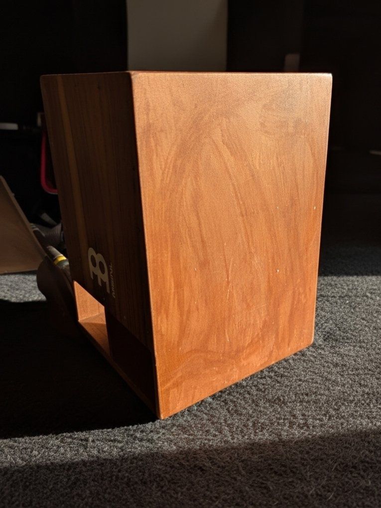 Main image 8