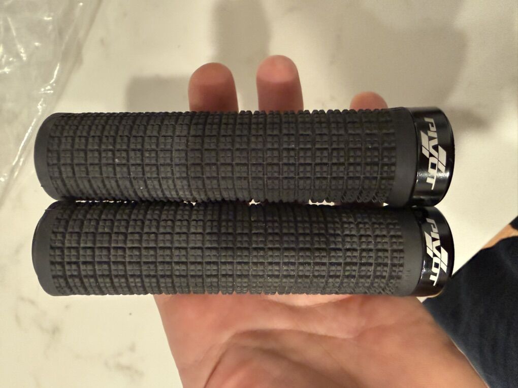 Phoenix Factory Lock-On Grips