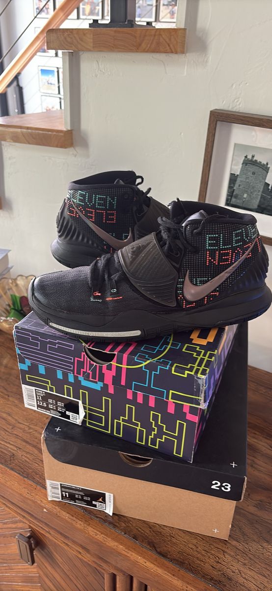 Nike - Kyrie 6  Size 11