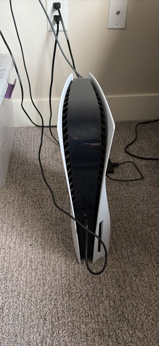 PS5 Disc Version W/ Controller, Charging Station and Games