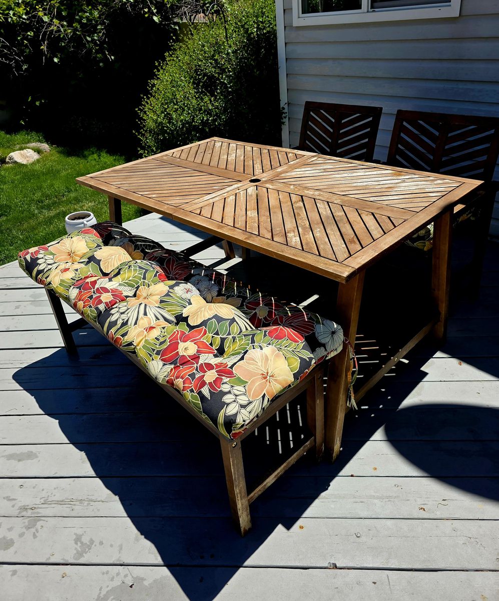 Real Teak Wood Dining table bench and chairs With Cushions.