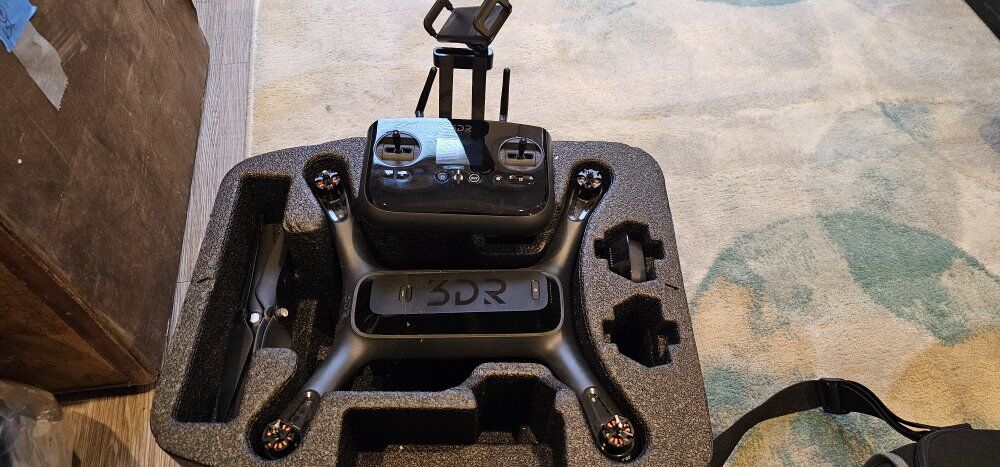 3DR Solo Quadcopter Smart Drone w/ Gimbal