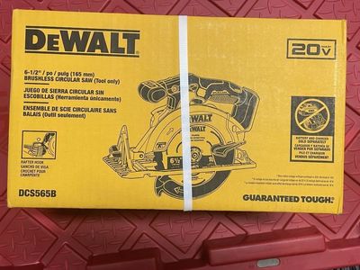 New 20V 6-1/2 Circular Saw