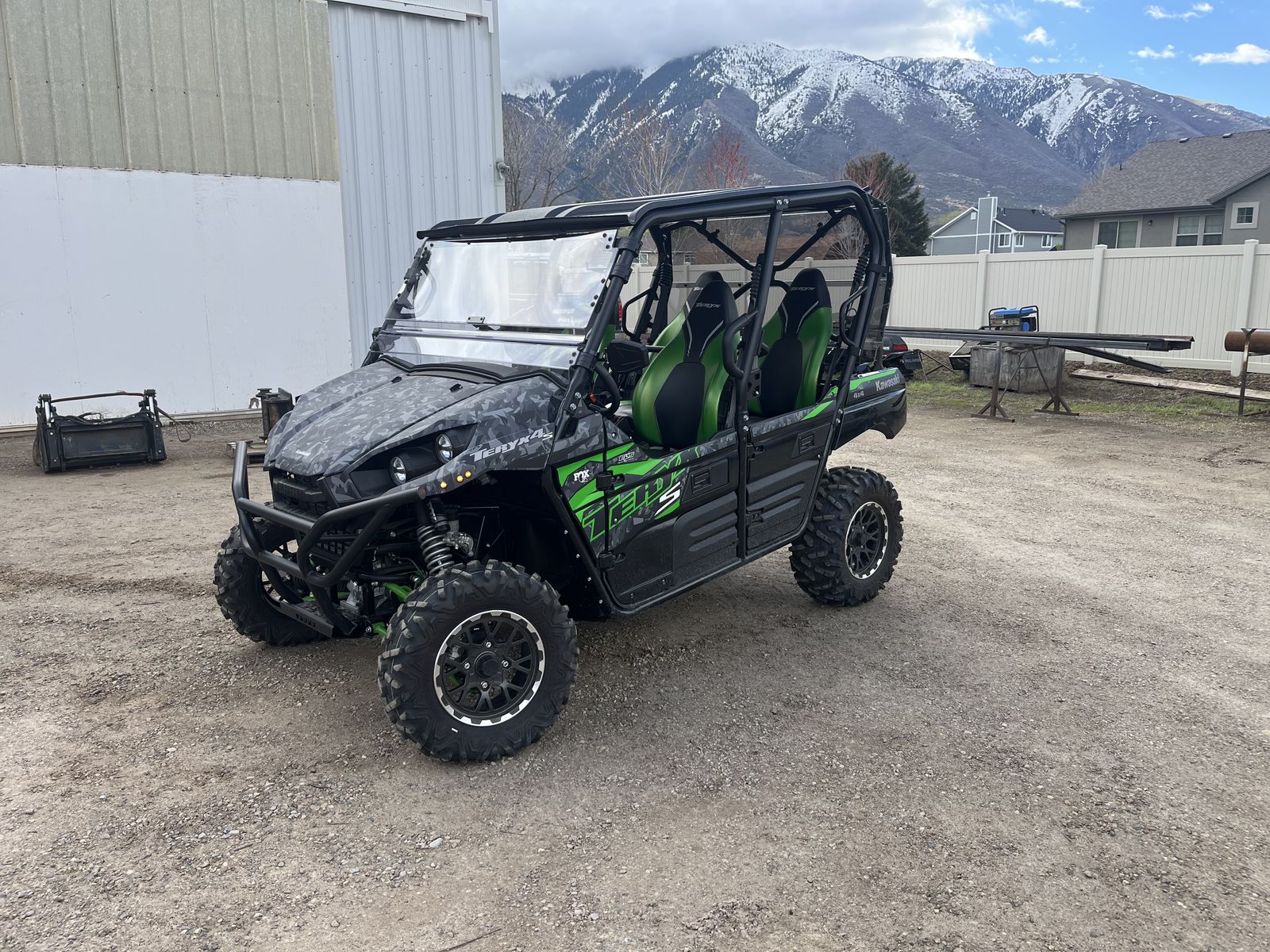 Kawasaki Teryx 4 rental
