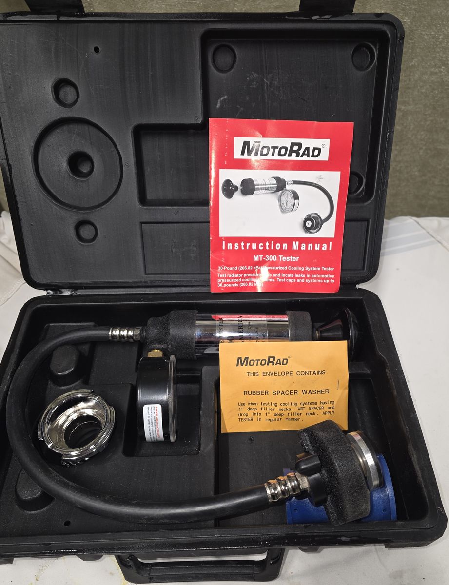 Cooling System Pressure Tester MotoRad MT-300, New