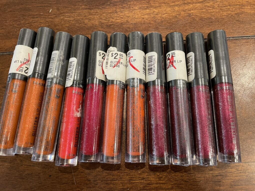 Lot Of 11 New Nabi Glitter Lipglosses