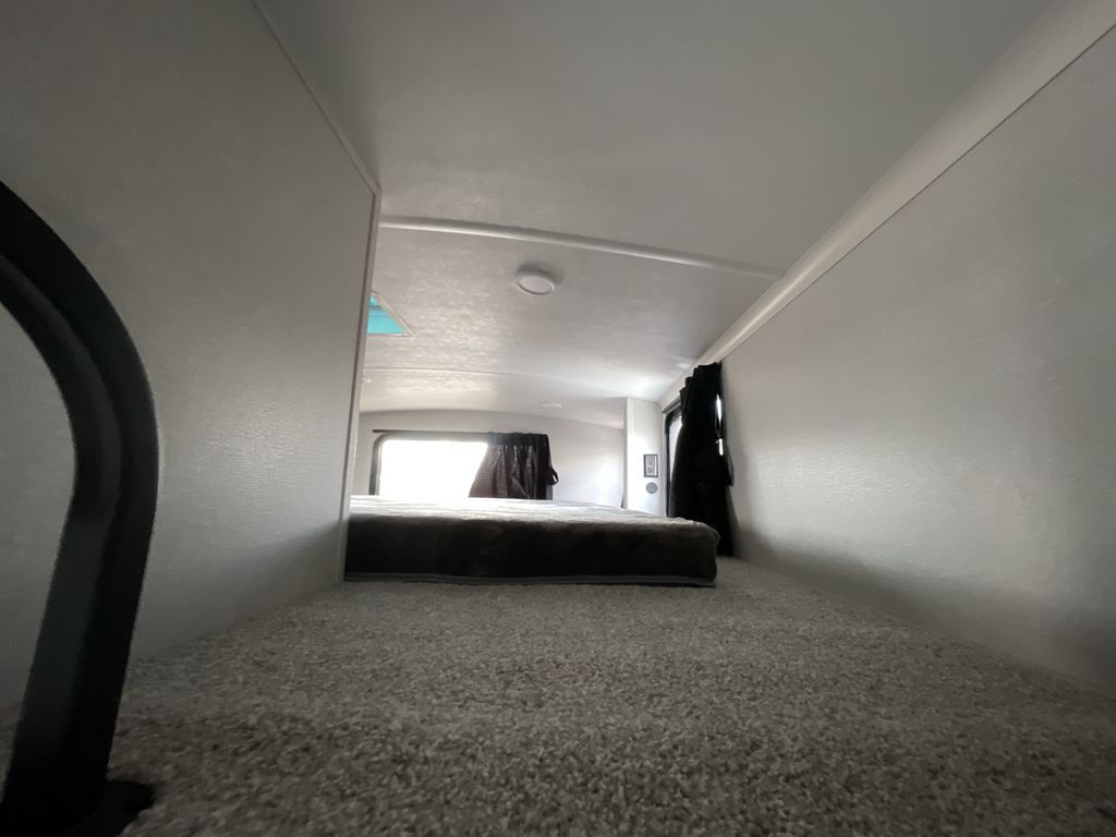 Main image 42