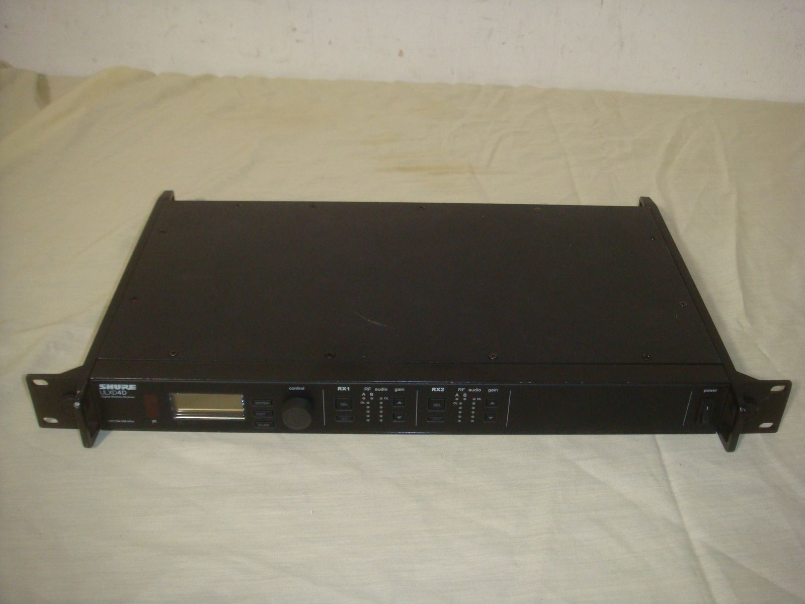 SHURE ULXD4D H50 DUAL CHANNEL DIGITAL WIRELESS MICROPHONE RECEIVER 534-598 MHz