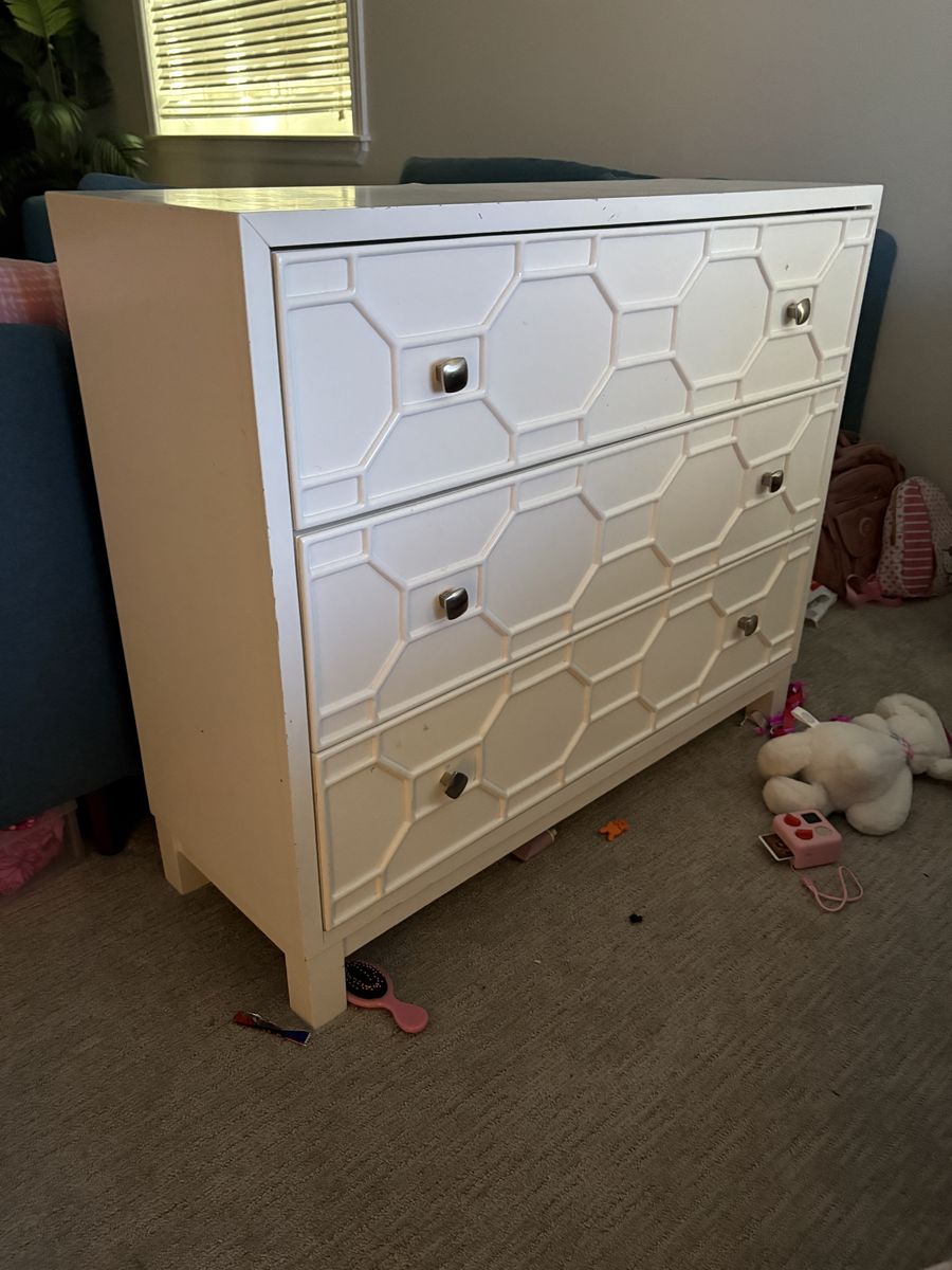 Main image 2