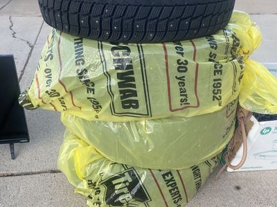 Set of 4 Federal Studded Winter Tires Size 225/50R17 94T