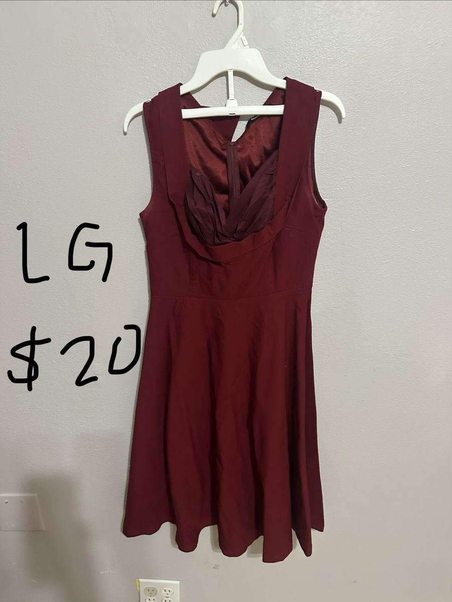 Women's Dresses - Various Styles & Sizes (M-LG)