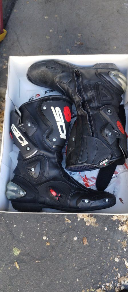 Sidi vertigo racing boots $50 size 8.5