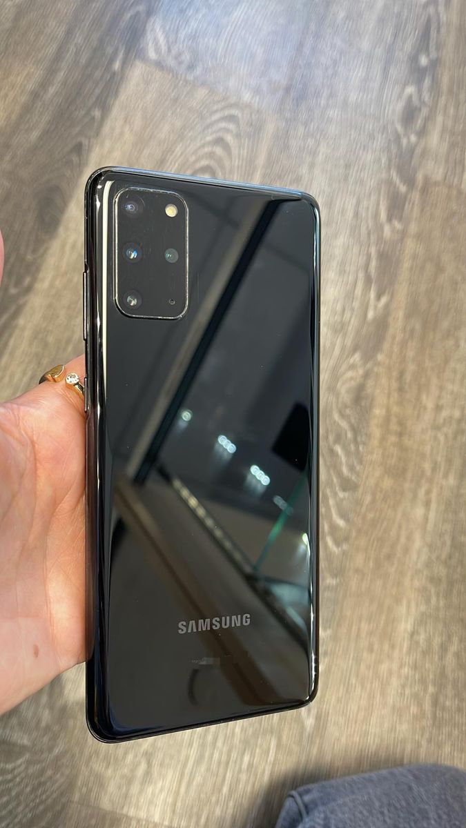 Samsung Galaxy S20 plus 5G 128Gb - Unlocked