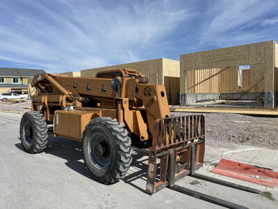 Lull 8,000 Lb Capacity 42 Ft. Reach Telescopic Forklift for Rent!