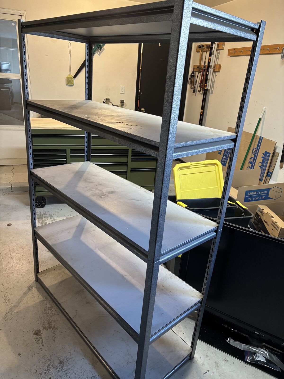Four shelf storage rsck