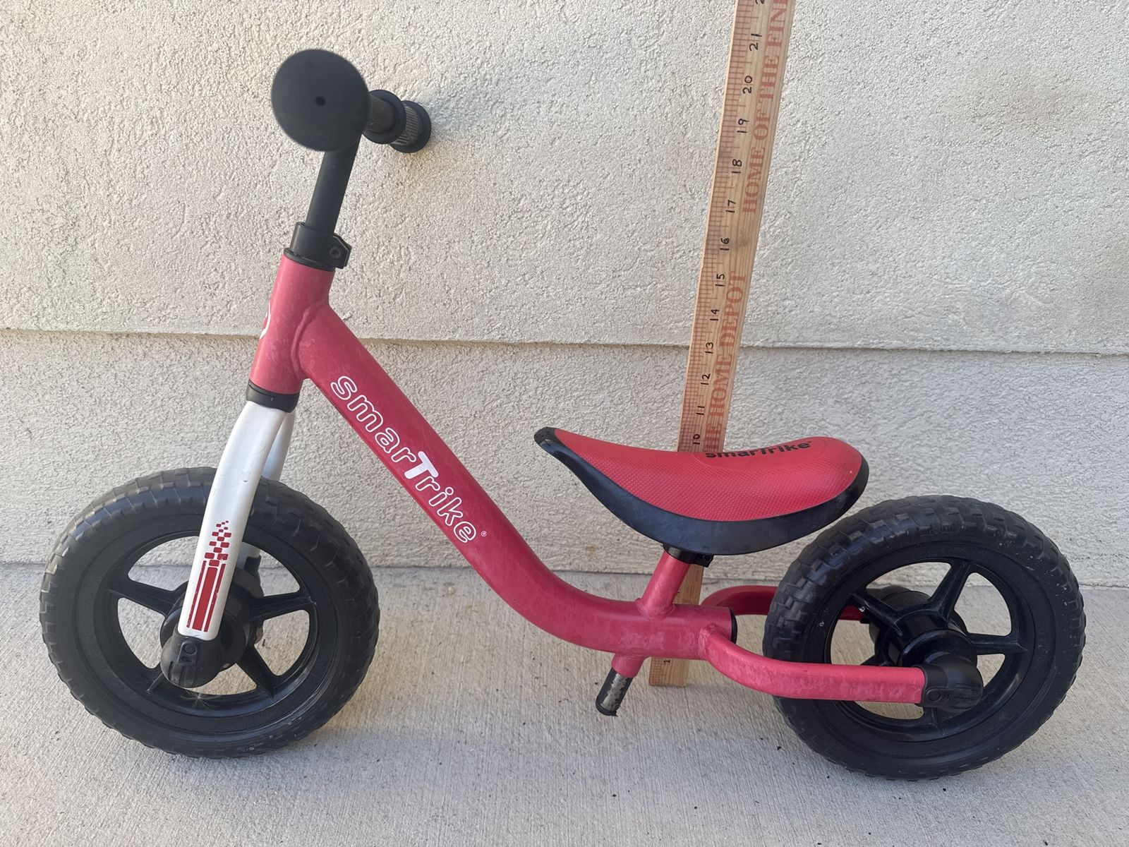 SmarTrike Balance Bike