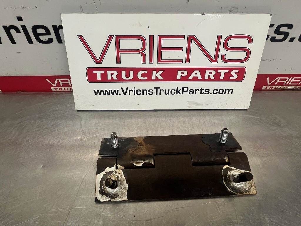 K282-290 HINGE-AIR CLEANER