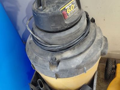 Wet/Dry Shop Vacuum