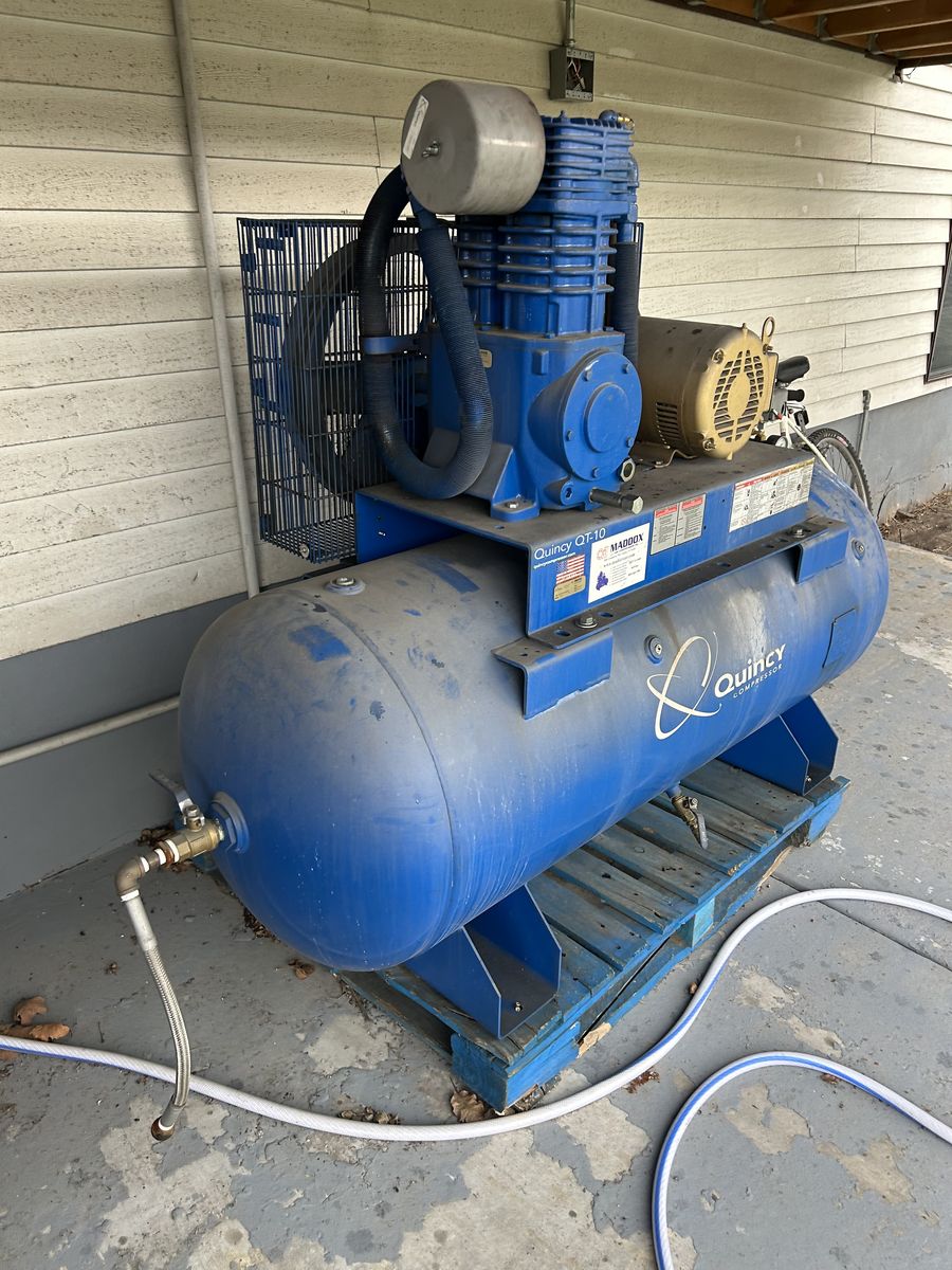 Quincy QT - Two Stage Air Compressor