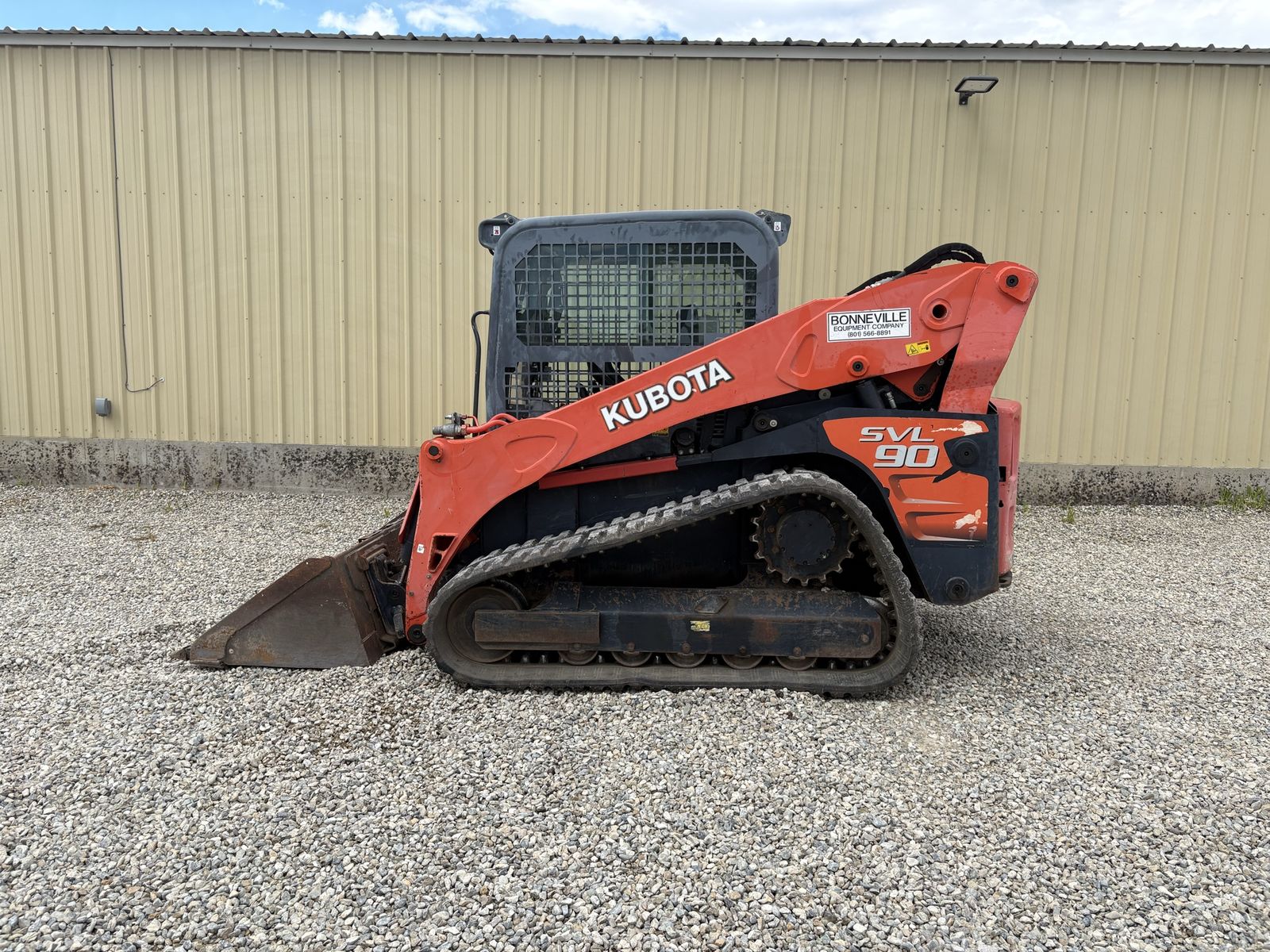2014 kubota Svl 90 pre def 2227 hrs