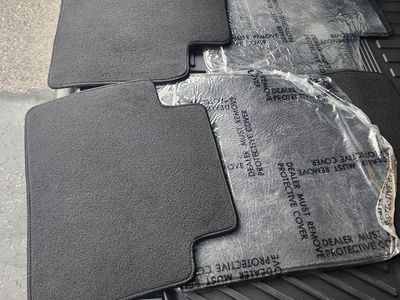 Black Car Floor Mats - Set of 4 (New)