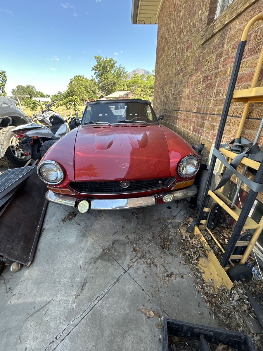 1974 Fiat 124 Spider 