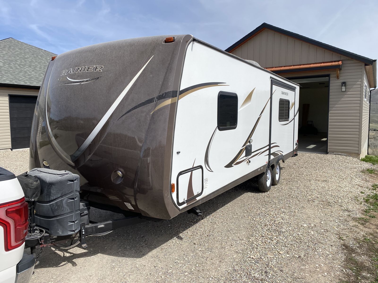 2014 McKenzie Rainier camp trailer