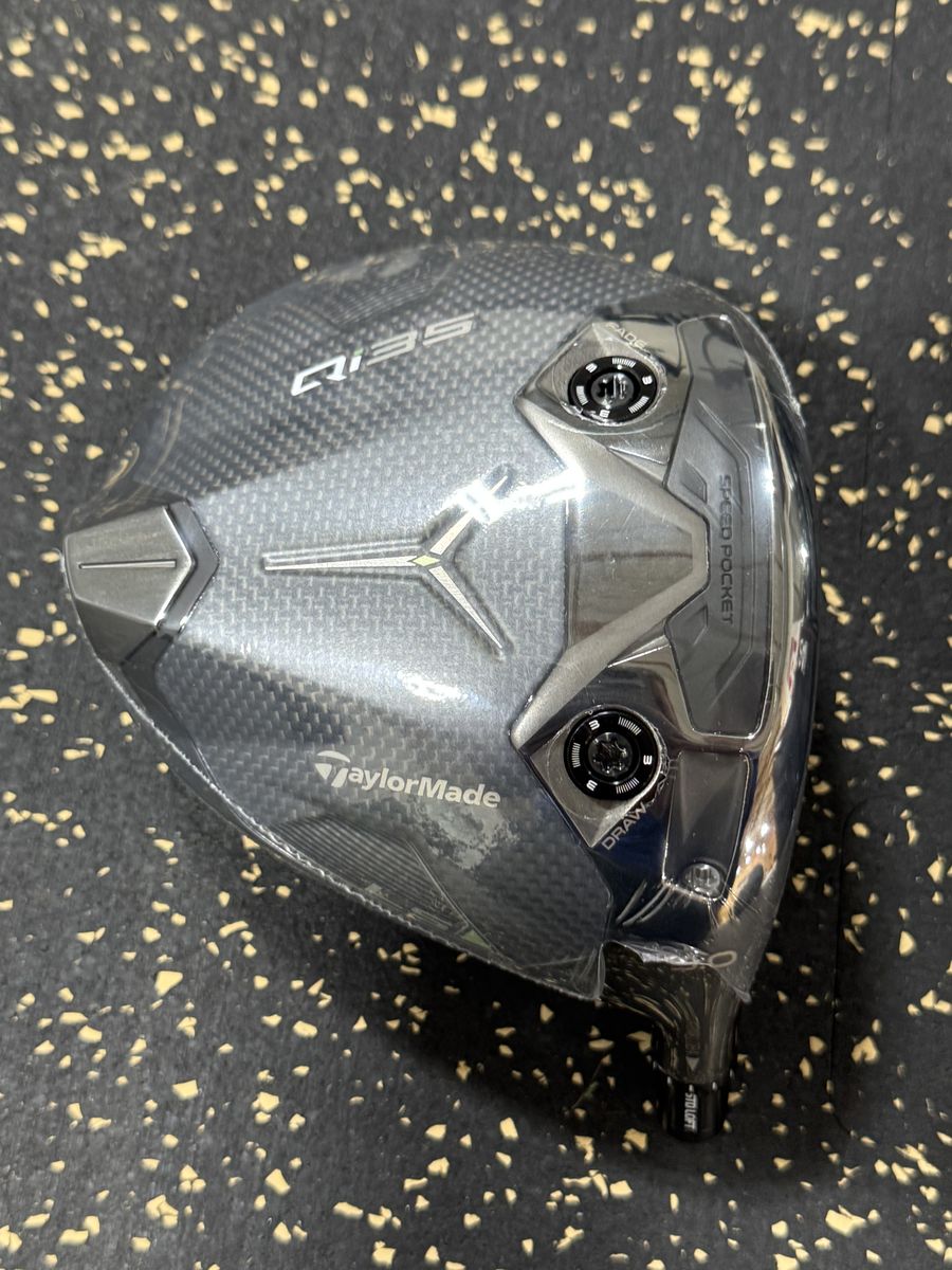 Brand New TaylorMade Qi35 Driver head