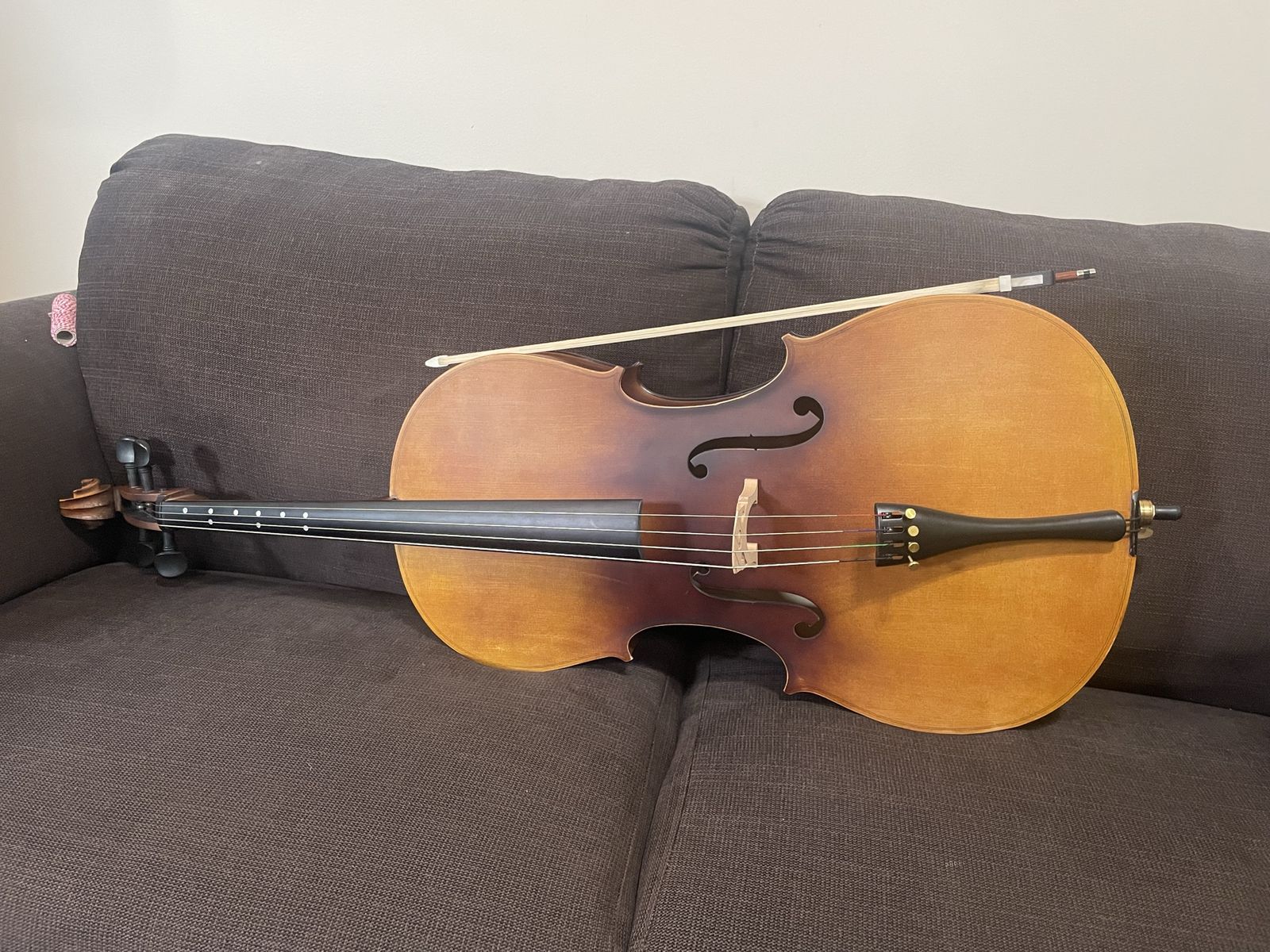 Full-Size Cello - Great for Beginners or a 2nd cello