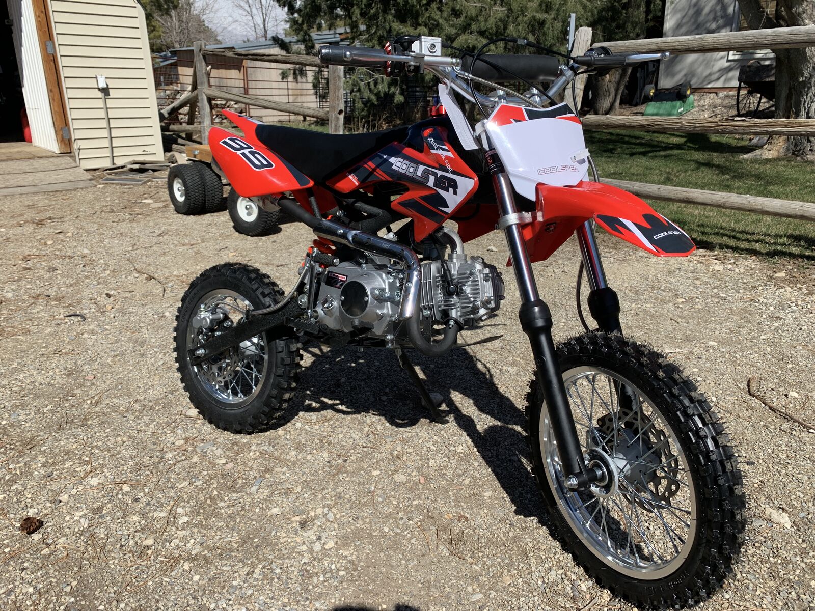 NEW 125CC COOLSTER DIRT BIKE / PIT BIKE 125 Clutch & Semi-Auto