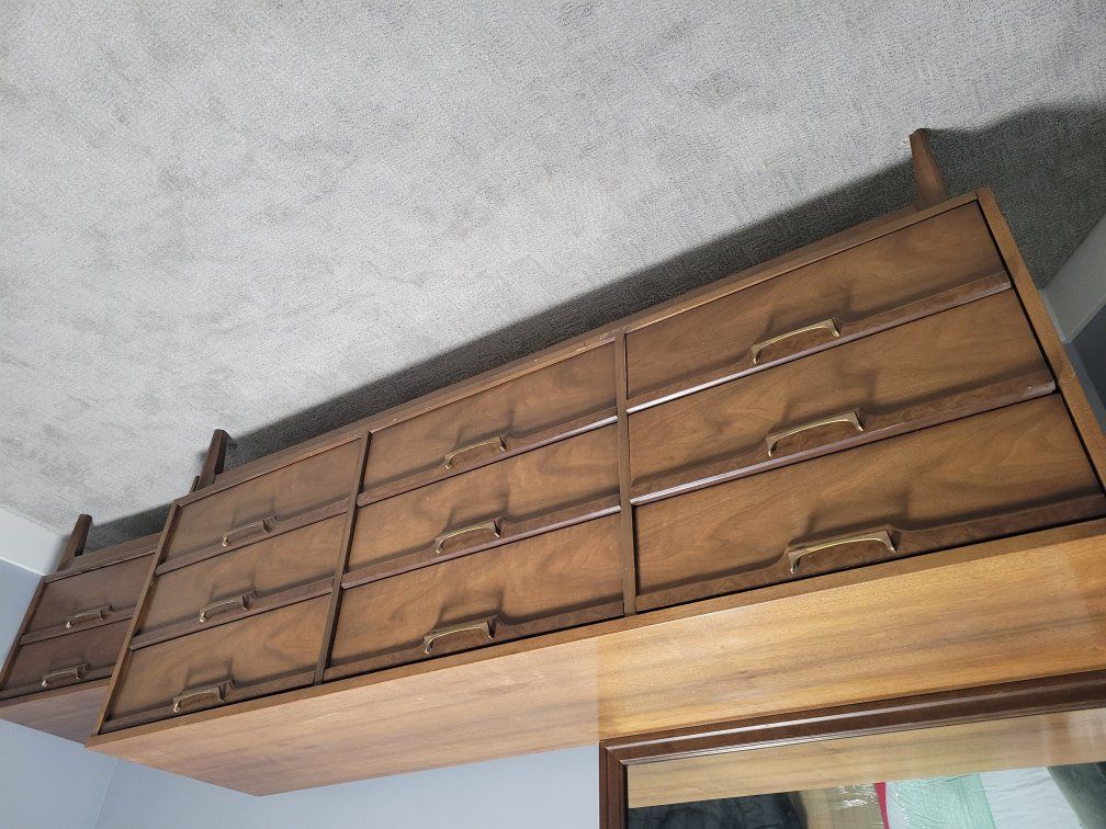 Mid Century modern dresser with nightstand and mir