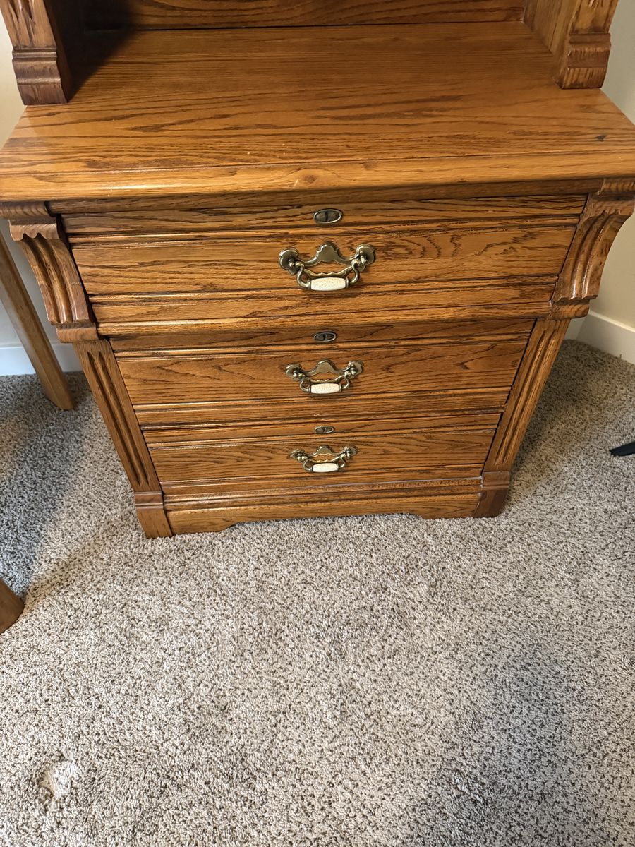 Main image 3