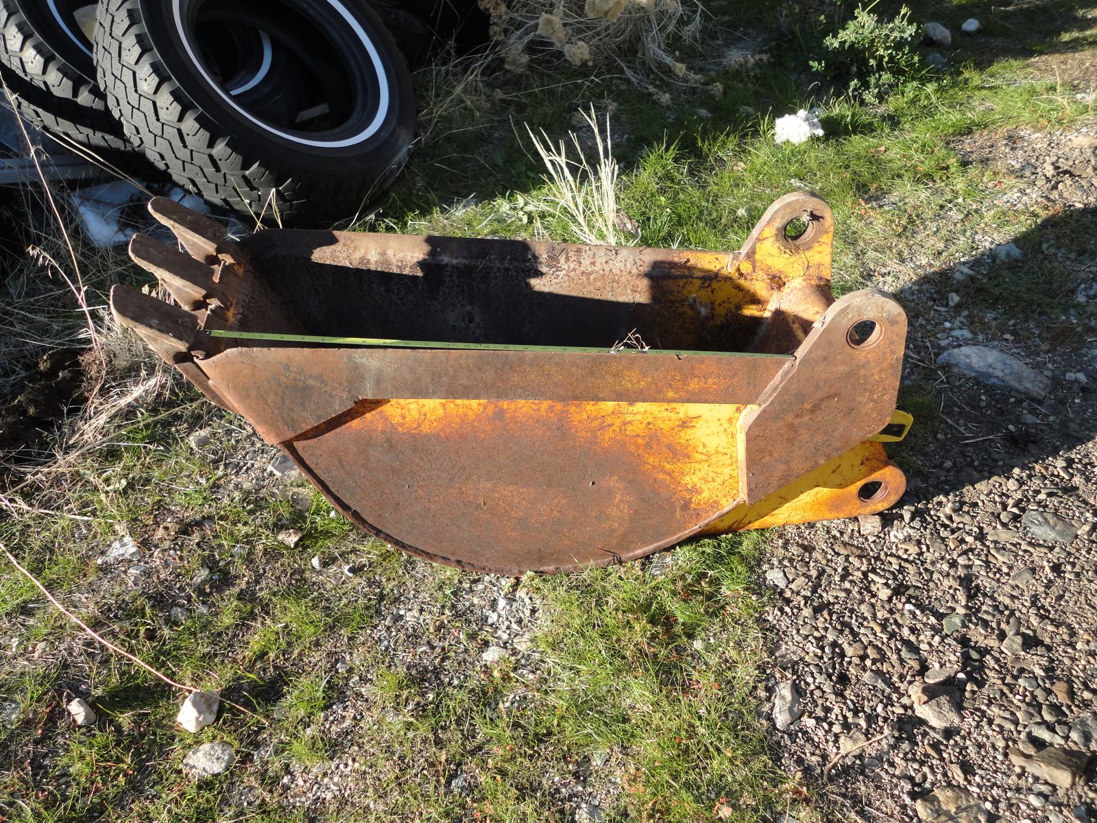 Used backhoe bucket