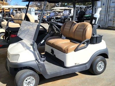 Elegant 2024 White GAS Club Car TEMPO Golf Cart